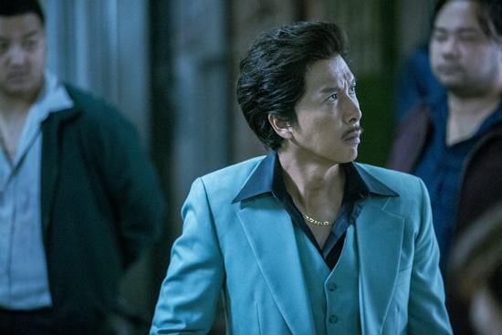 Trùm Hương Cảng: Cuộc chạm trán đẫm máu đầu tiên của Chân Tử Đan và Lưu Đức Hoa-2