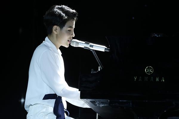 Hoài Lâm giả fan cuồng, Phillip Nguyễn nhảy sung hết nấc trong birthday concert Vũ Cát Tường-2