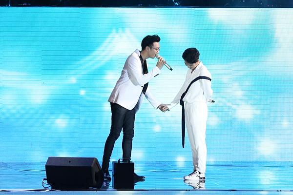 Hoài Lâm giả fan cuồng, Phillip Nguyễn nhảy sung hết nấc trong birthday concert Vũ Cát Tường-4