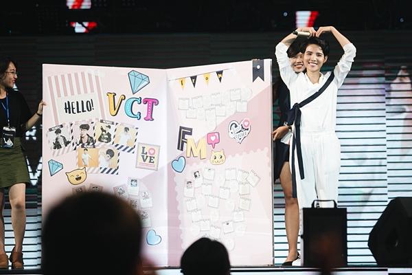 Hoài Lâm giả fan cuồng, Phillip Nguyễn nhảy sung hết nấc trong birthday concert Vũ Cát Tường-13