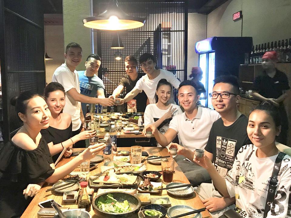 Hot girl - hot boy Việt 15/10: Minh Châu bổ sung Tình đơn phương vào bộ sưu tập cover khủng-10