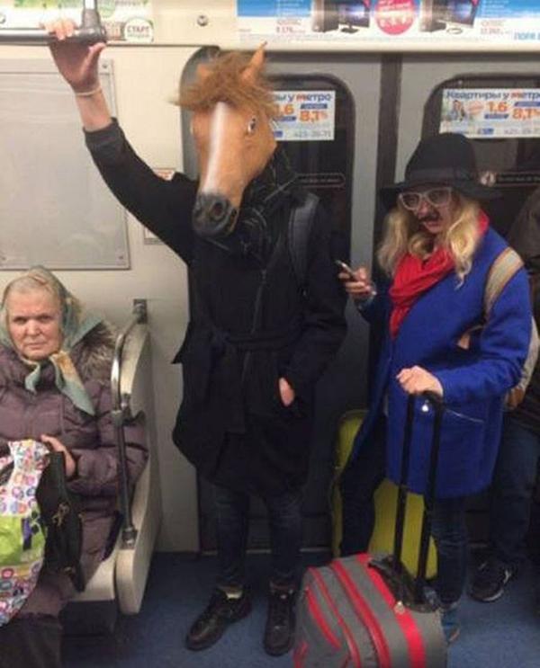 Những kẻ này đến từ hành tinh khác thì gọi là gì?-9