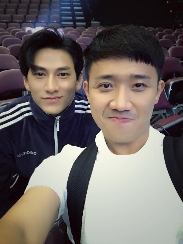 Tin sao Việt 15/10: Lê Phương hạnh phúc khi con riêng thương yêu ông xã Phạm Trung Kiên-9