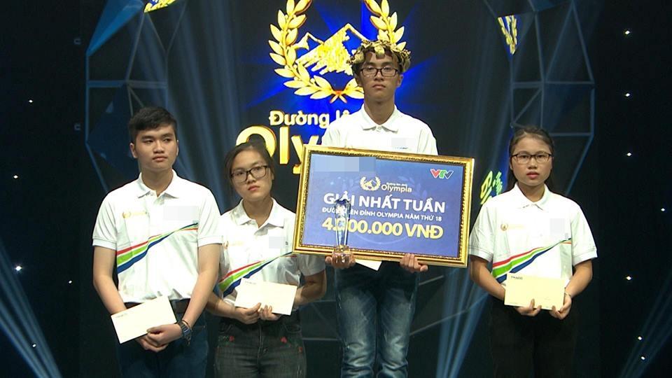 10X Quảng Nam thâu đêm ôn luyện đã xuất sắc giành giải nhất tuần Đường lên đỉnh Olympia-3