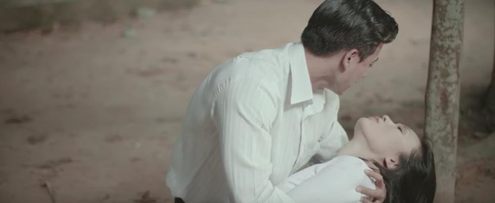 Chuyện tình thời chiến của cô giáo Mỹ Tâm đạt hơn 1 triệu views sau 21 giờ-9