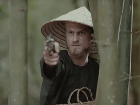 Chàng Tây được 'săn lùng' sau khi xuất hiện 3 giây trong MV của Mỹ Tâm