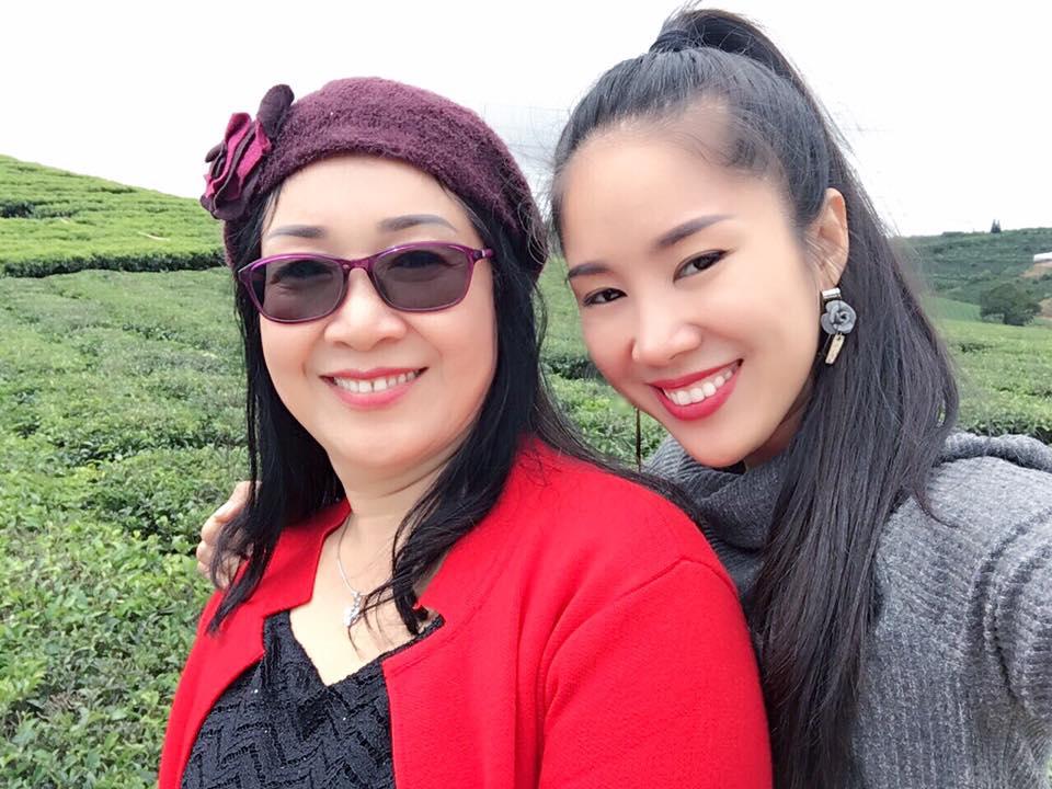 Lê Phương đáp trả khi bị anti-fan mỉa mai là máy bay bà già-6