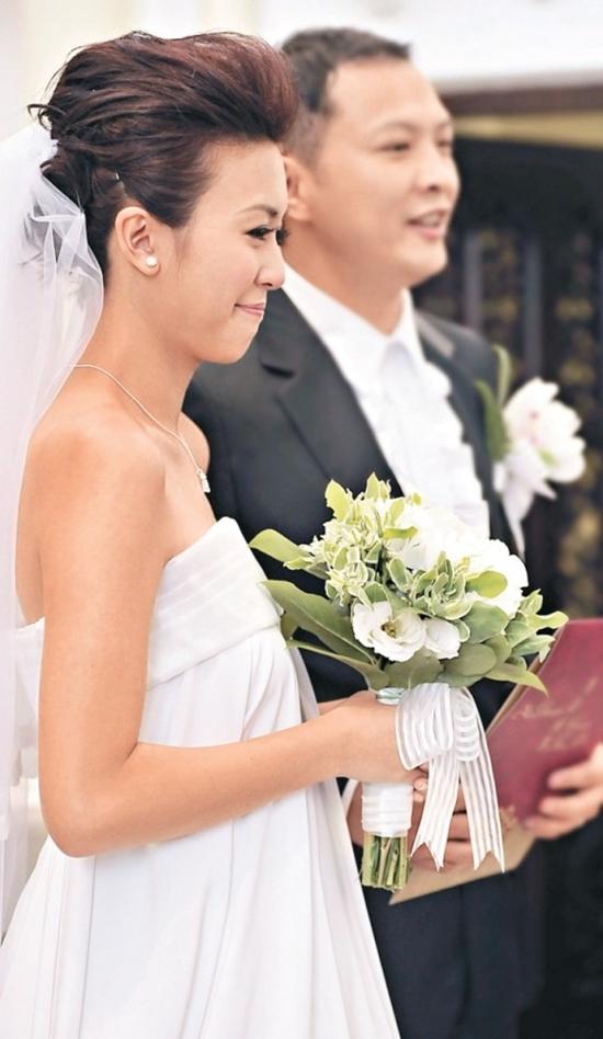 Hoa đán hàng đầu TVB sa cơ lỡ vận, đi dọn dẹp vệ sinh kiếm tiền nuôi con-7