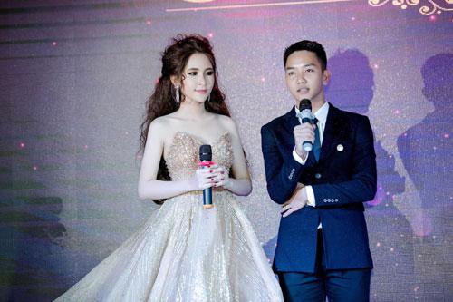 Lilly Luta đẹp rạng ngời dự sự kiện S2B convention-7