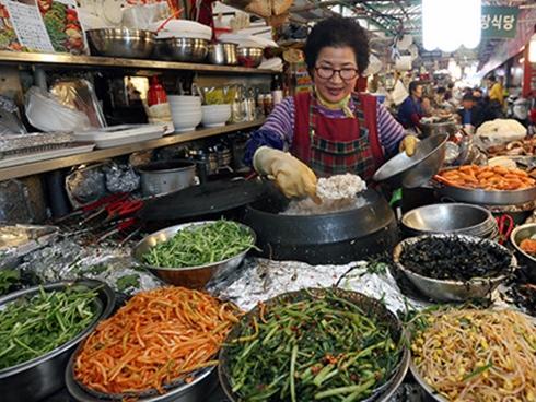 Khám phá khu chợ lâu đời nhất Hàn Quốc