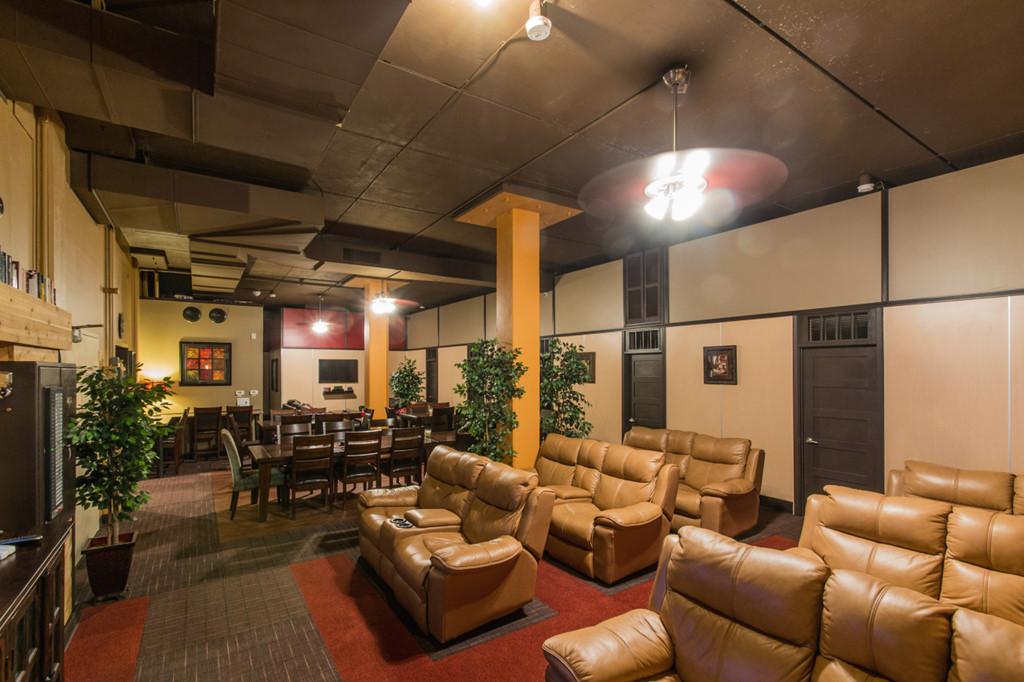 9 boongke xa xỉ phòng tận thế của giới nhà giàu-7