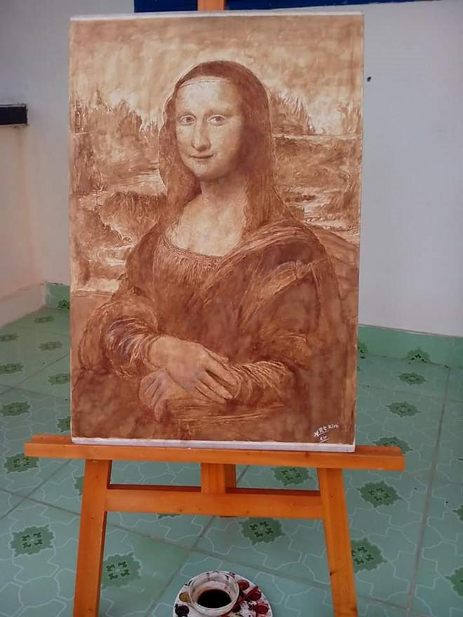 9X vẽ tranh sống động bằng tương ớt và cà phê-3