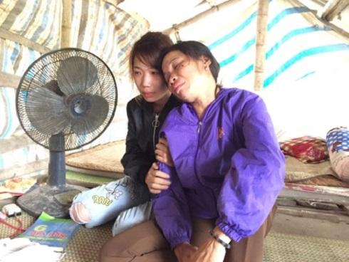 Trộm xong 4 con chó, 2 tên trộm gặp tai nạn bất tỉnh-3