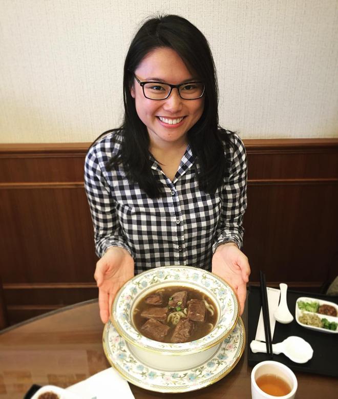 Có gì trong tô mì bò đắt nhất thế giới giá 7,3 triệu, ngày nào cũng có khách order?-2