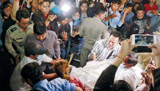 Á quân The Voice Campuchia 2016 bị chồng bắn chết ở tuổi 23-3