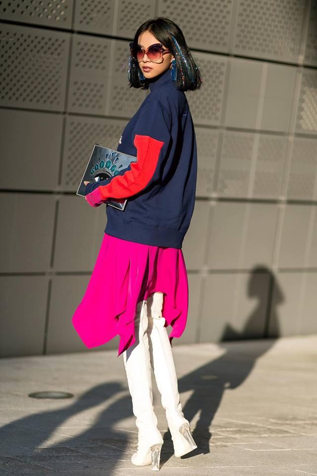 Ngày đầu ra quân, Phí Phương Anh chễm chệ trên tạp chí Vogue Pháp và Mỹ-3