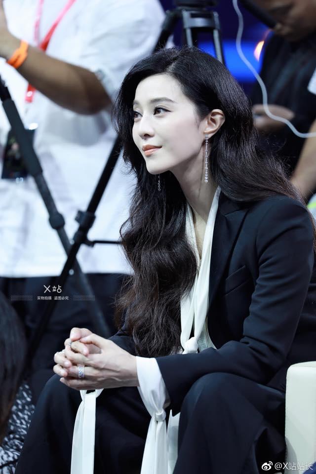 Phạm Băng Băng trổ tài ảo thuật khiến khách mời kinh ngạc-8