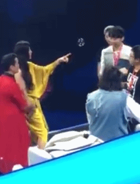 Phạm Băng Băng trổ tài ảo thuật khiến khách mời kinh ngạc-1