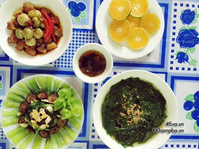 9x độc thân cứ hứng lên là nấu nhiều bữa ngon đãi bạn bè-5