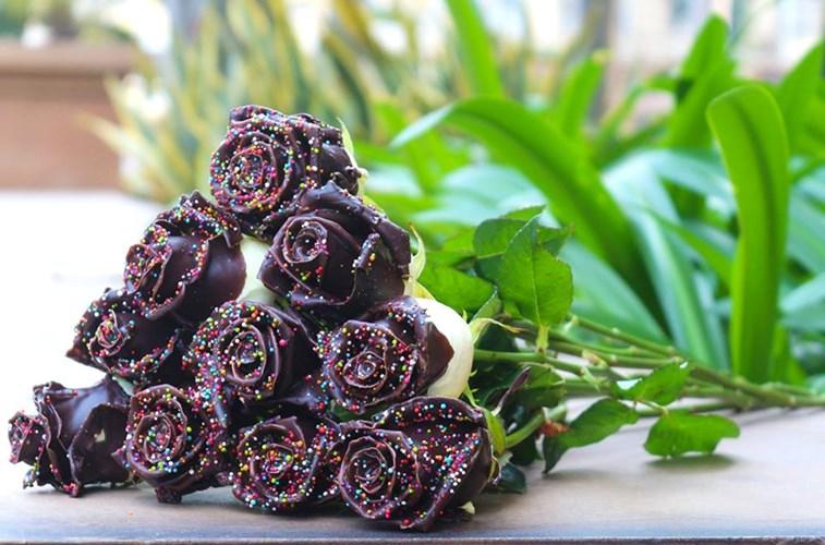 Những món quà 20/10 bá đạo của các ông chồng soái ca-5