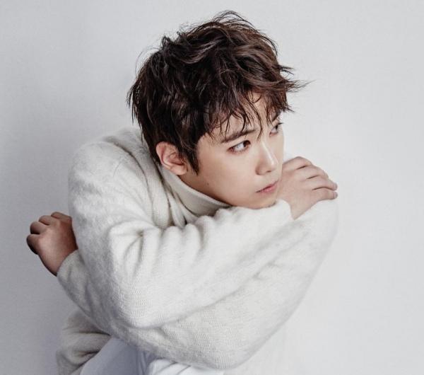 Sao Hàn 19/10: Mỹ nam đẹp nhất Hàn Quốc Won Bin gây thất vọng với nhan sắc xuống dốc-8