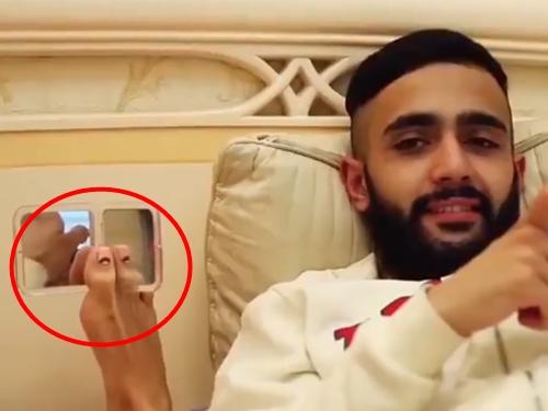 Clip hài: Mách chị em cách để được tặng iPhone ngày 20/10-1