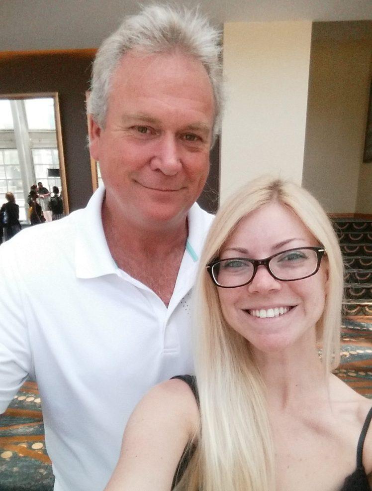 Bị dè bỉu vì chênh lệch 33 tuổi, cặp tình nhân cha-con khôn khéo đáp trả-1