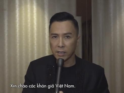 Ngôi sao võ thuật Chân Tử Đan gửi lời chào đến khán giả Việt