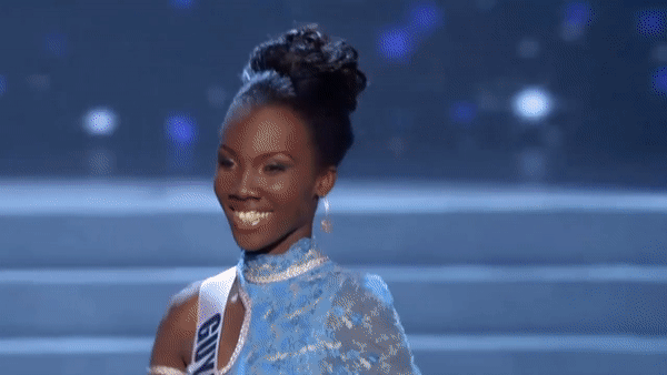 Những cú vồ ếch khóc hận của dàn mỹ nhân khi khoe dáng trên sàn diễn hoa hậu-8