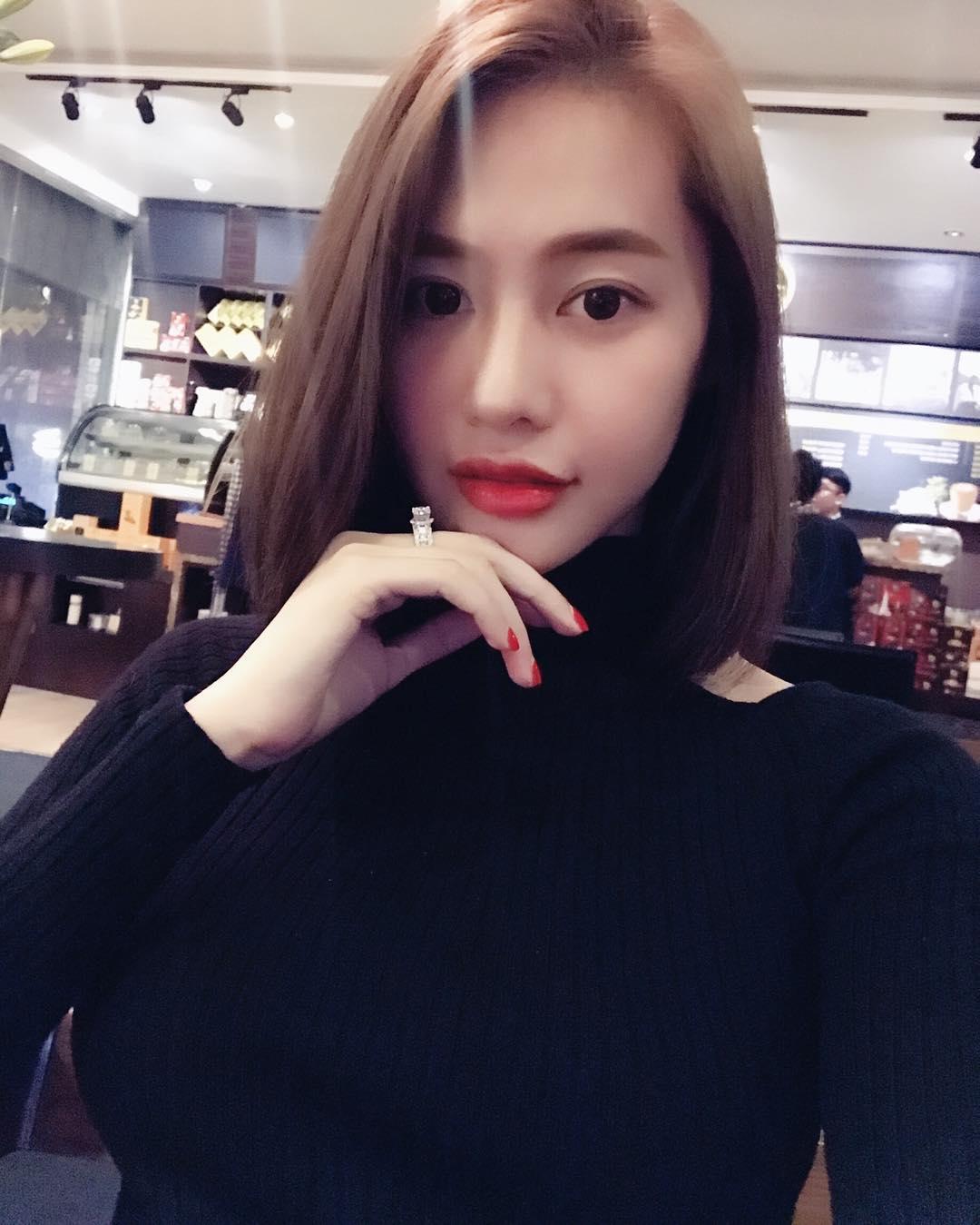 Tin sao Việt 19/10: Hà Tăng khoe dung mạo mỹ nhân từ khi còn tấm bé-9