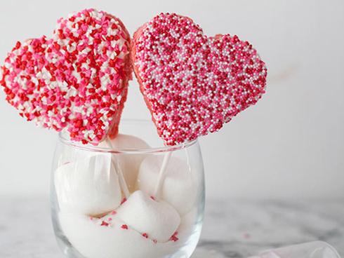 Nếu trên gương mặt bạn có 5 dấu hiệu này thì chắc chắn cuộc đời bạn sẽ luôn gặp may mắn và phú quý-4