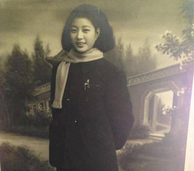 Cả gia tộc đều là mỹ nhân, lý do khiến các sao này đẹp xuất sắc đến vậy-2