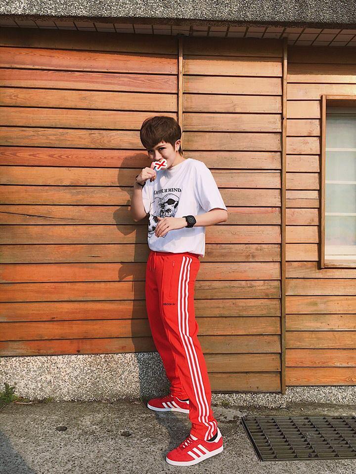 Khám phá gu thời trang tomboy của Gil Lê - vị host quyền lực của The Look 2017-10