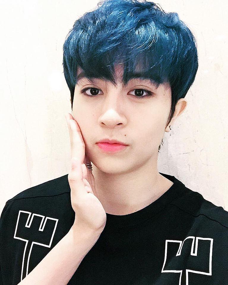 Khám phá gu thời trang tomboy của Gil Lê - vị host quyền lực của The Look 2017-1