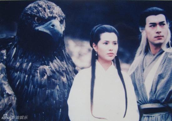 Sau 22 năm, Lý Nhược Đồng lại lần nữa hóa thân thành Tiểu Long Nữ-9