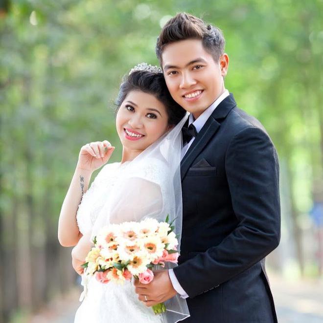 Mối quan hệ 12 năm của cô giáo chủ nhiệm cưới học trò gây sốt mạng xã hội-2