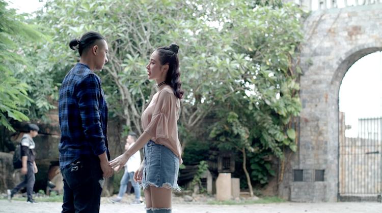 Glee: Sau bao lần từ chối, Angela Phương Trinh cũng xiêu lòng trước Hữu Vi-2