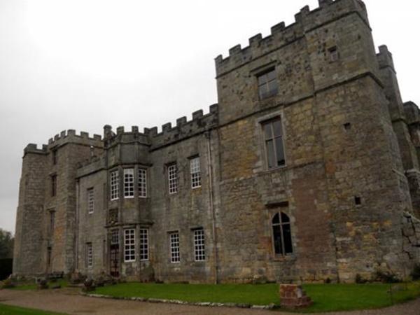 Rợn tóc gáy khám phá 5 địa điểm kinh dị nhất dịp Halloween-1