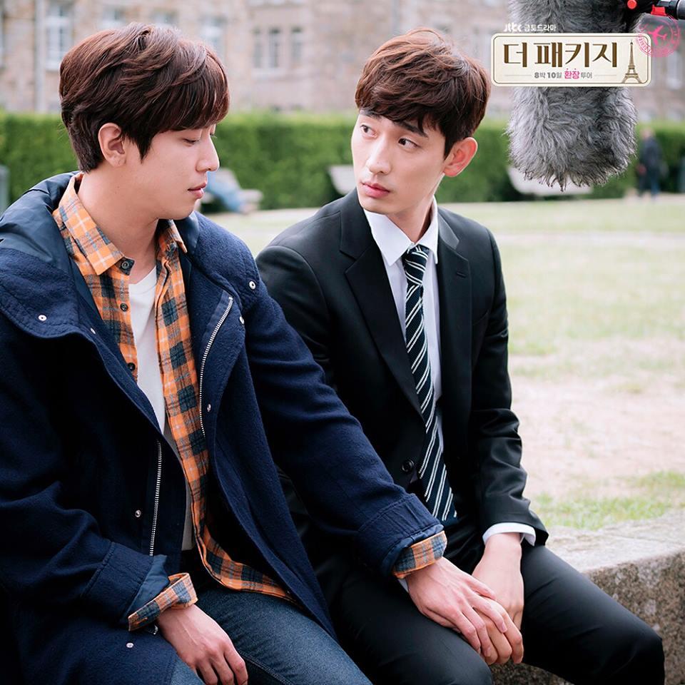 Sao Hàn 21/10: Mỹ nhân mặt đơ Shin Se Kyung khoe vẻ đẹp nữ thần với Hanbok-10