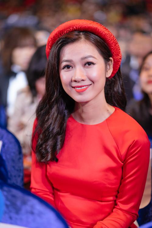 Chân dung 8X đa tài của ‘Vì yêu mà đến’ khiến các chàng trai không ngại bày tỏ ‘Chị ơi, anh yêu em’-10