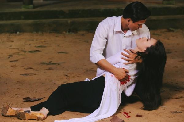 Loạt MV dễ khiến bạn tuôn ra 1000 lít nước mắt vì quá bi kịch-2