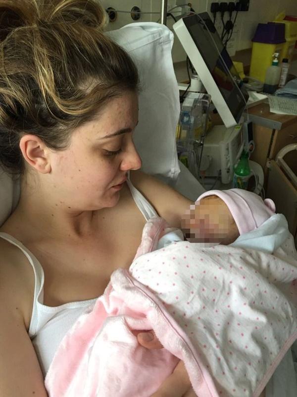 Câu chuyện đau lòng của người mẹ bị bác sĩ bắt mổ lấy thai nhưng kiên quyết không muốn-2