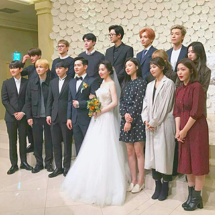 Sao Hàn 22/10: Người đẹp không tuổi Oh Ji Eun tổ chức hôn lễ theo phong cách truyền thống-5