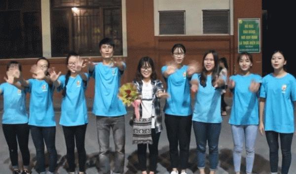 Sự thật bất ngờ phía sau clip cô gái tỏ tình bị từ chối phũ phàng trong ngày 20/10-2