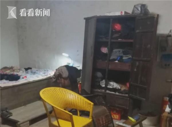 Mang 350 triệu đồng đi gửi ngân hàng, cụ ông bàng hoàng mở ra toàn tiền âm phủ-3