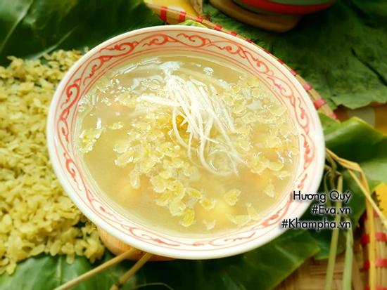 Còn gì tuyệt hơn khi nhâm nhi chè sen cốm dẻo cuối thu