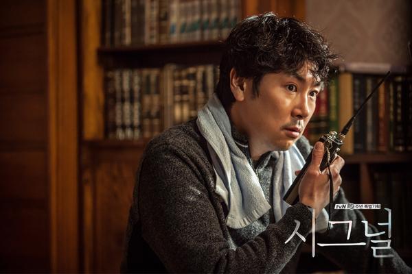 Vật lộn để lên hàng vai chính, 6 sao Hàn này xứng đáng được trao huân chương!-5