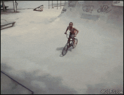 Có những kẻ nên đi bộ hơn là đi xe đạp-4