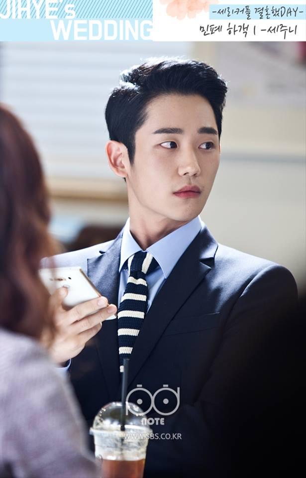 Chân dung nam thứ hot hơn cả Lee Jong Suk trong Khi nàng say giấc-2