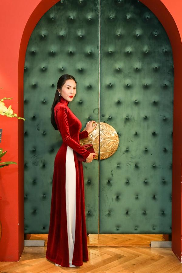 Thủy Tiên tin tưởng để Công Vinh biên tập album bolero-3